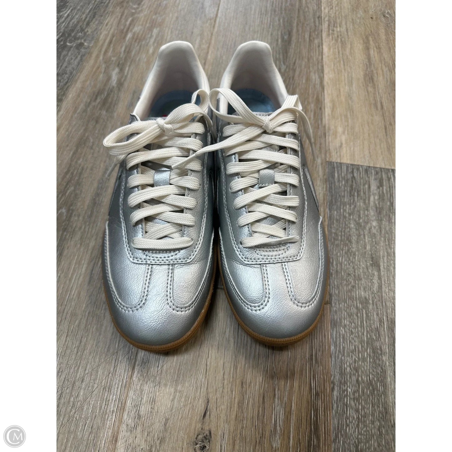 Shoes Sneakers By Skechers In Silver, Size: 8.5