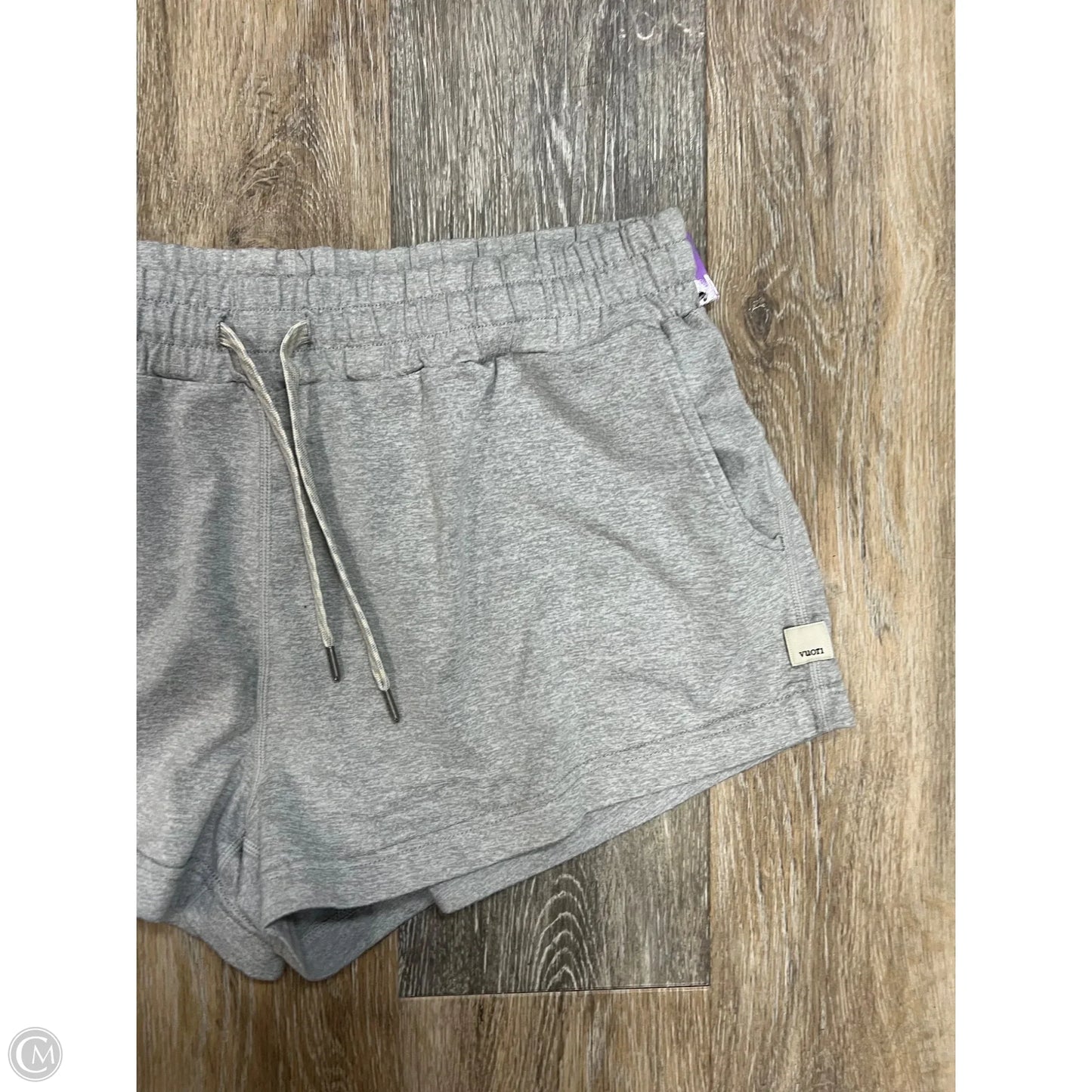 Athletic Shorts By Vuori In Grey, Size: M