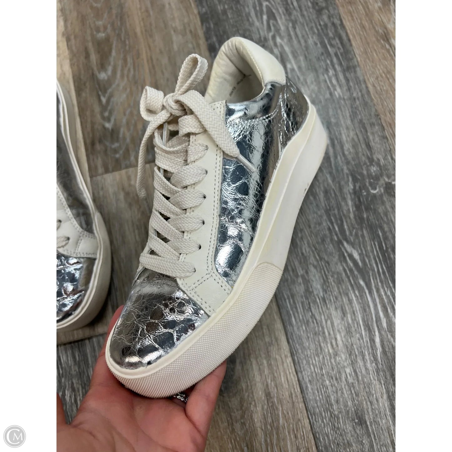 Shoes Sneakers By Dolce Vita In Silver, Size: 7.5