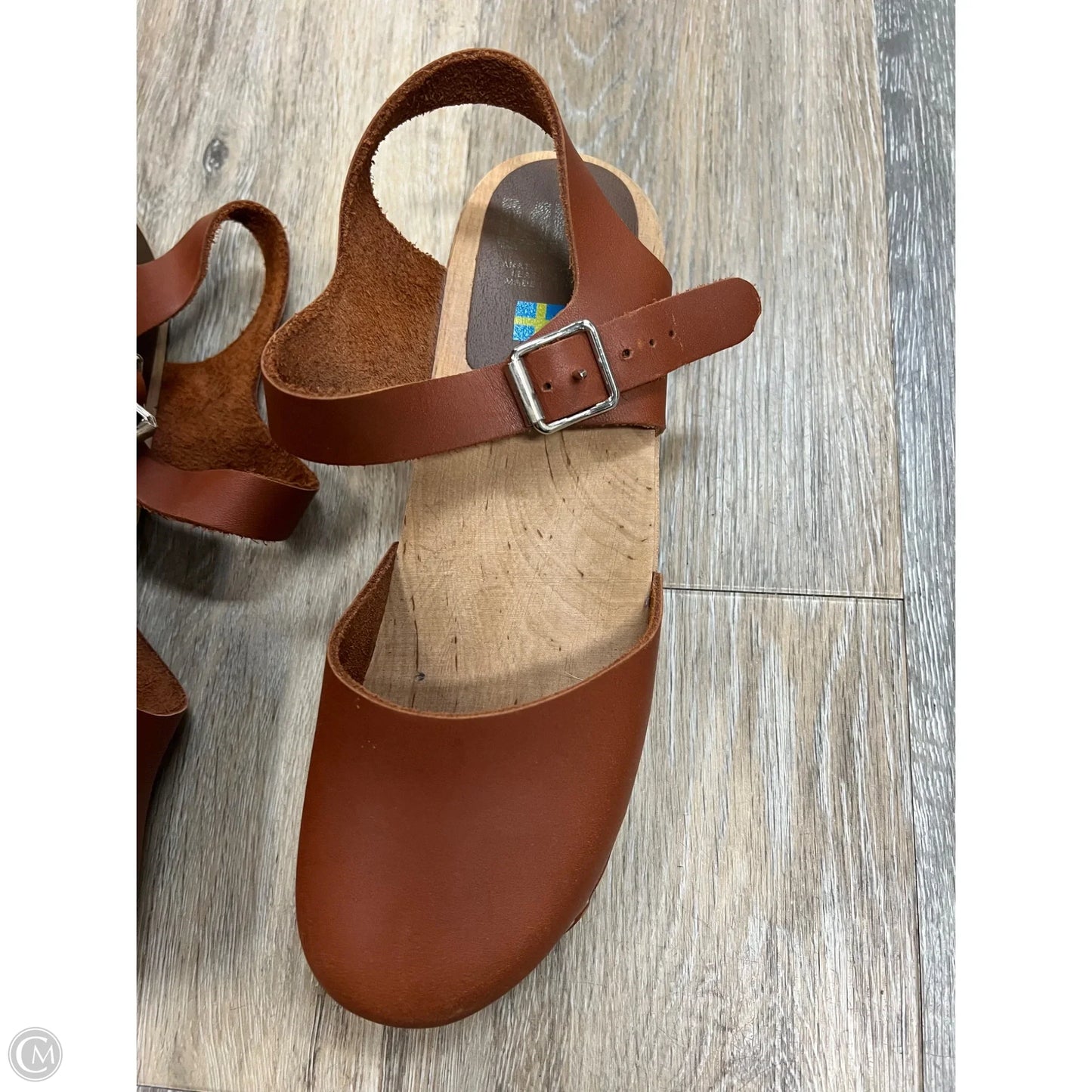 Shoes Flats By Mia In Brown, Size: 7.5