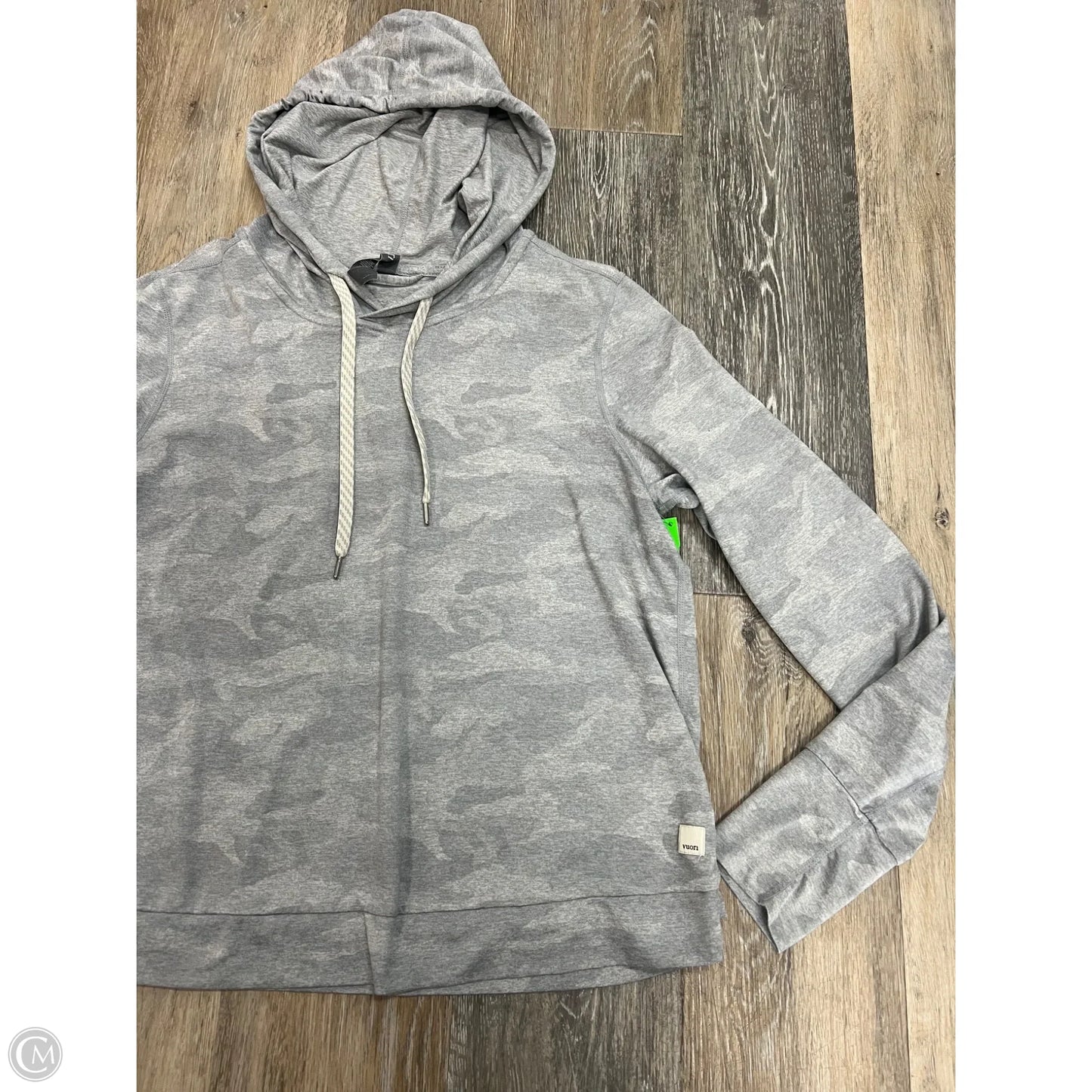 Athletic Top Long Sleeve Hoodie By Vuori In Grey, Size: M