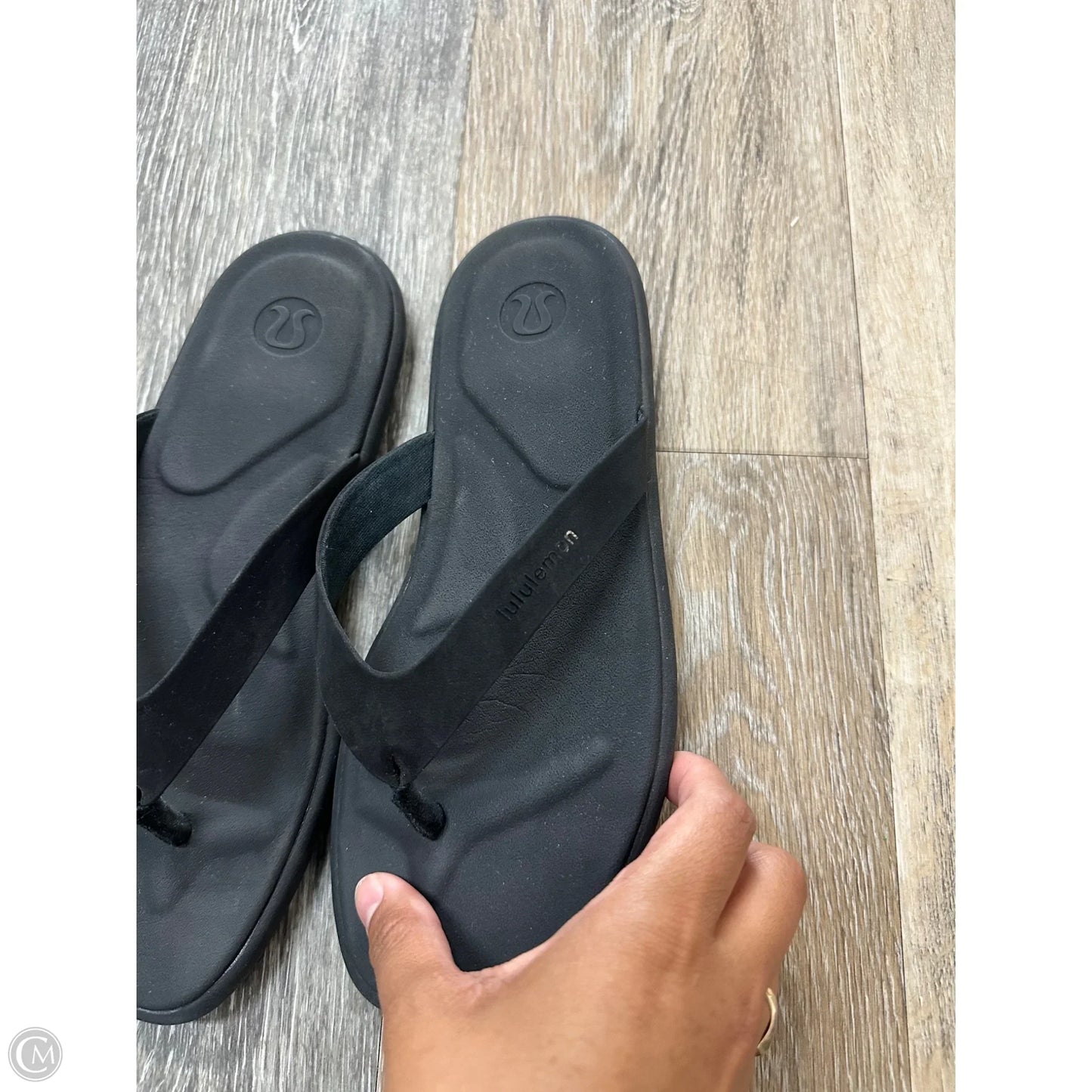 Sandals Flats By Lululemon In Black, Size: 7