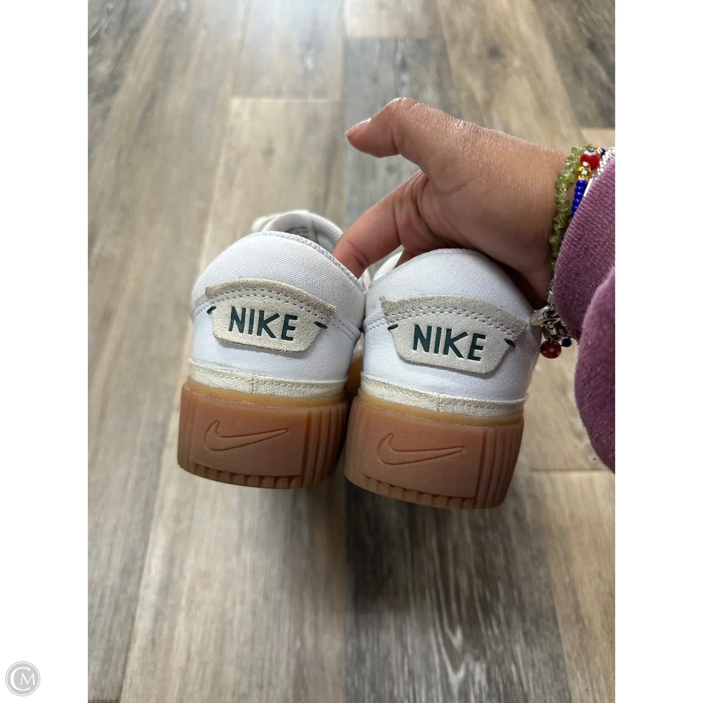 Shoes Athletic By Nike In White, Size: 9.5