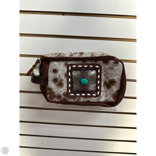 Clutch Leather By Western Lines, Size: Medium