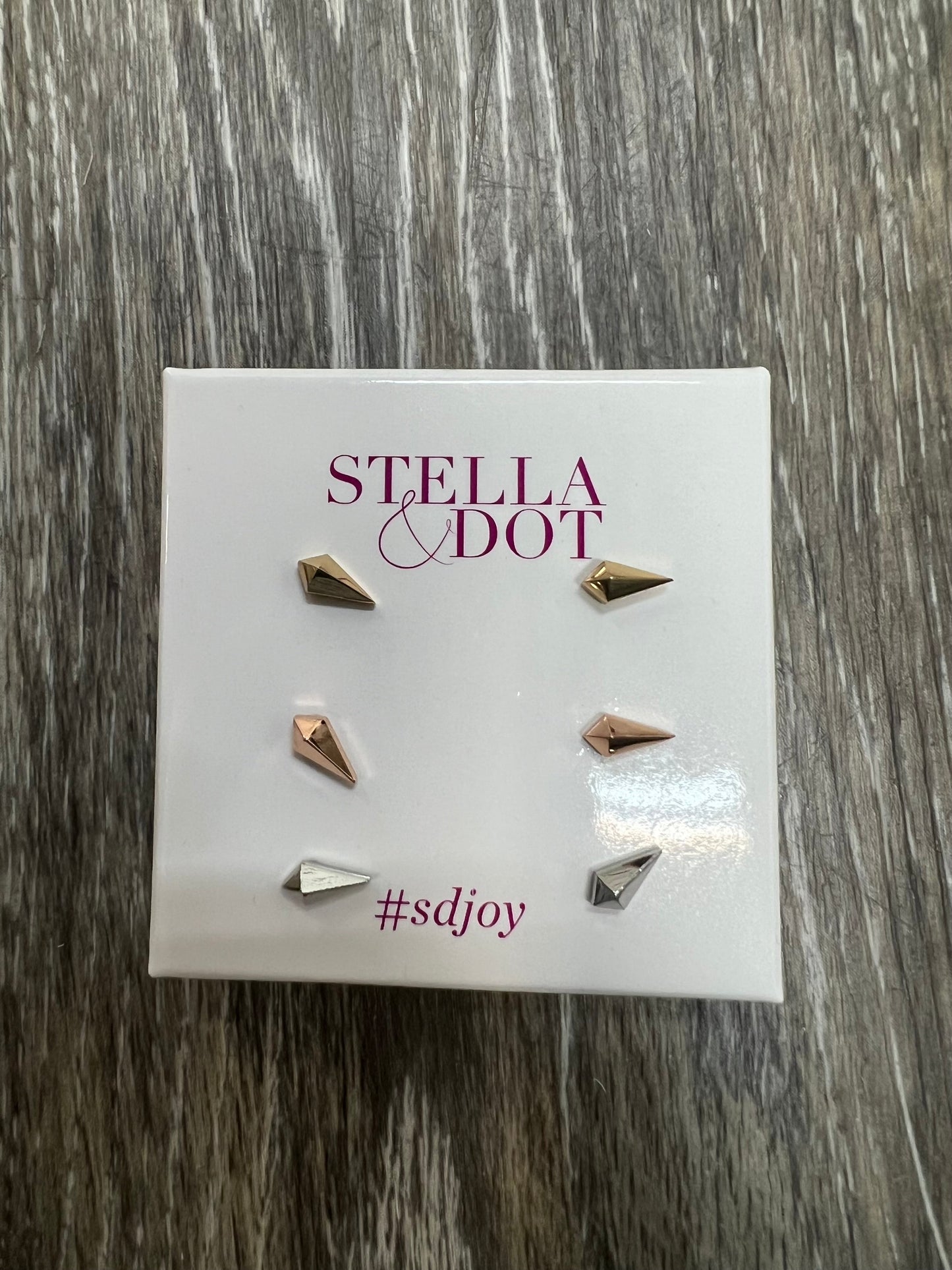 Earrings Clip Stella And Dot, Size 03 Piece Set