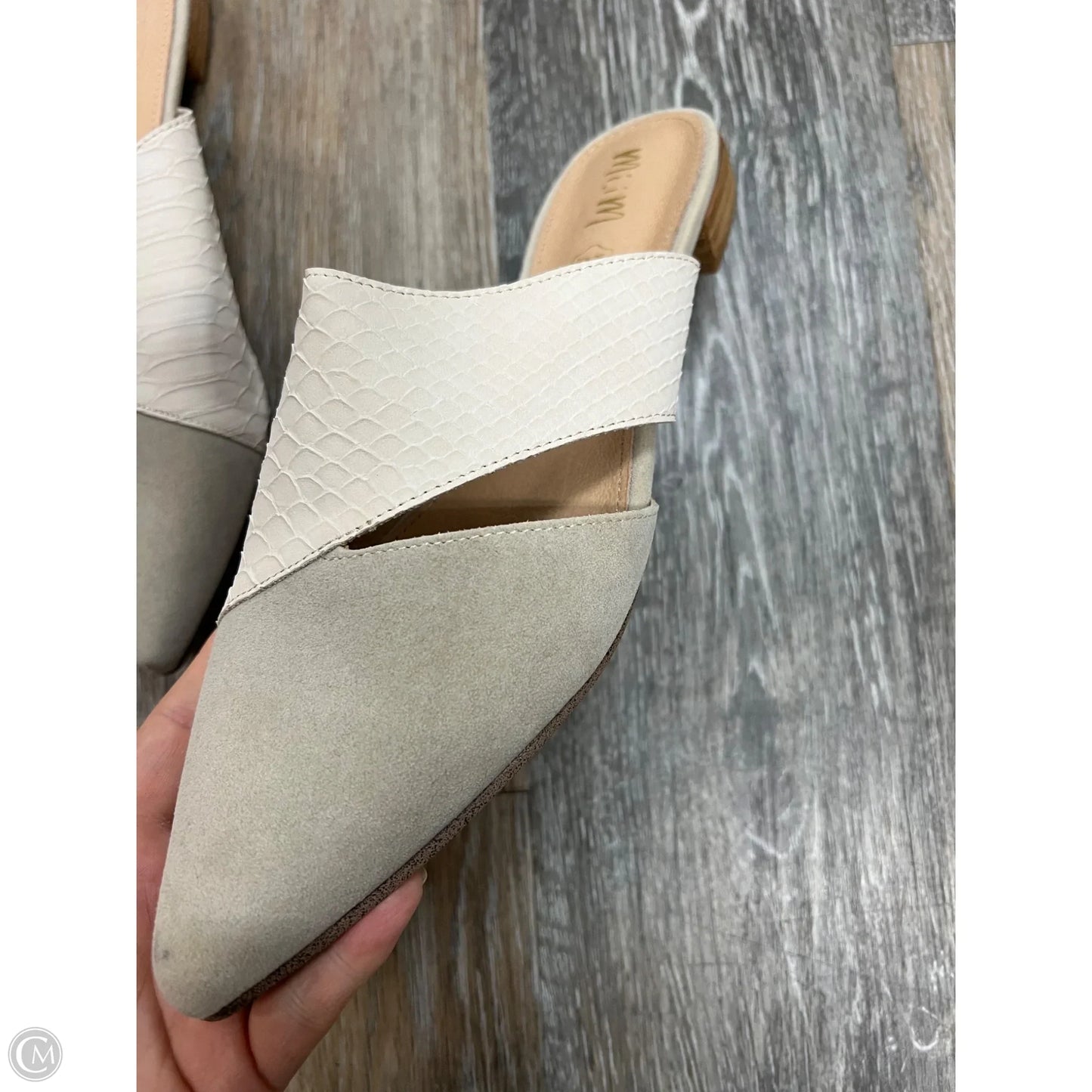 Shoes Flats By Mi Im In Cream, Size: 10