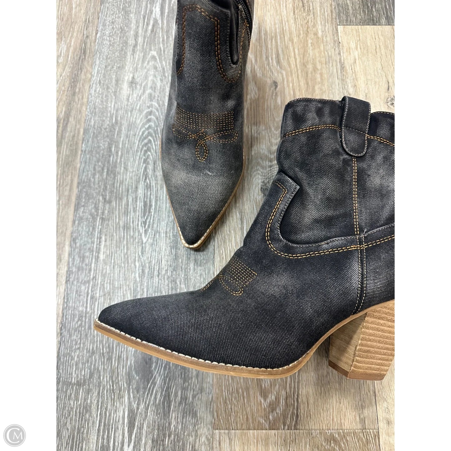 Boots Ankle Heels By Hey Girl In Black, Size: 10