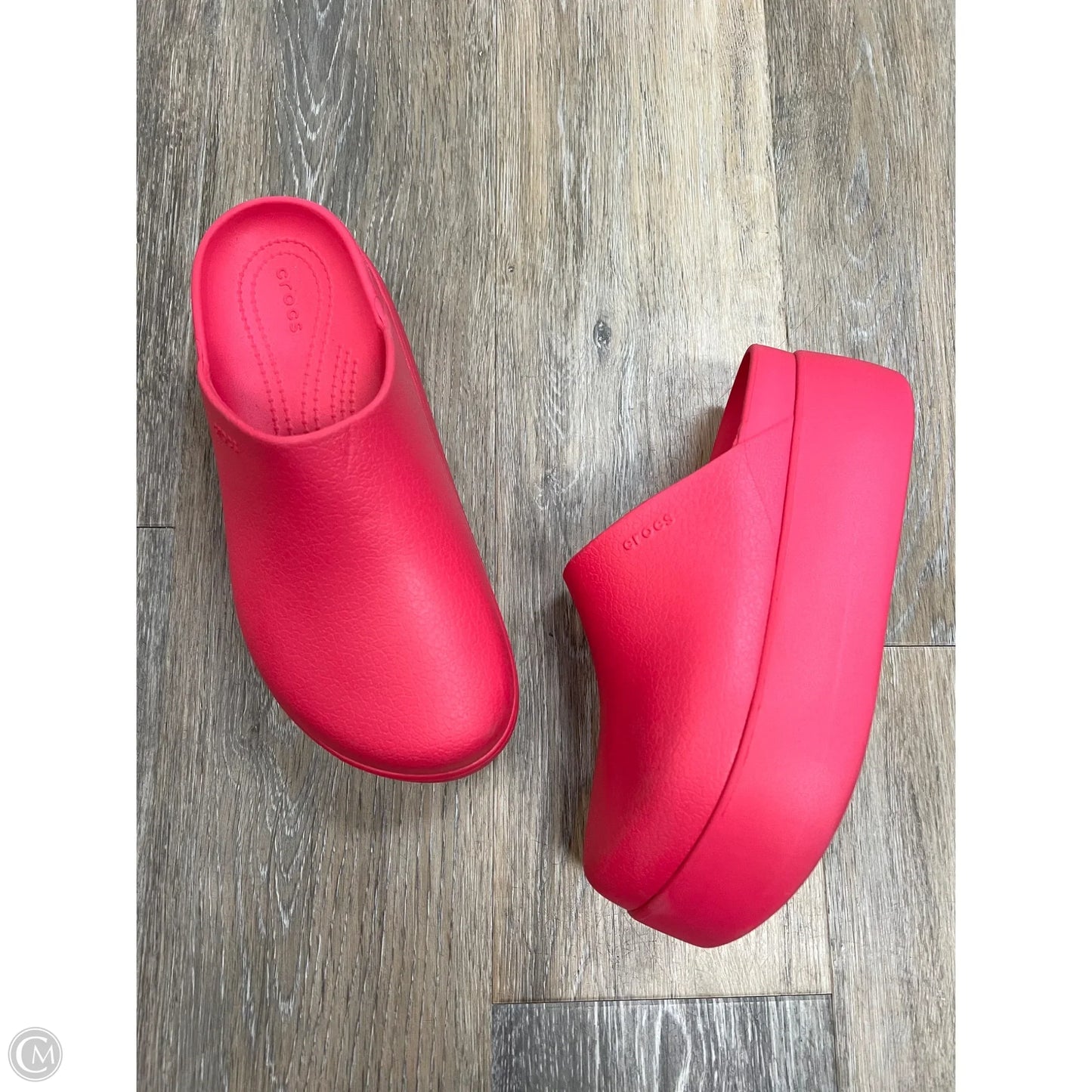 -Shoes Heels Platform By Crocs In Pink, Size: 7