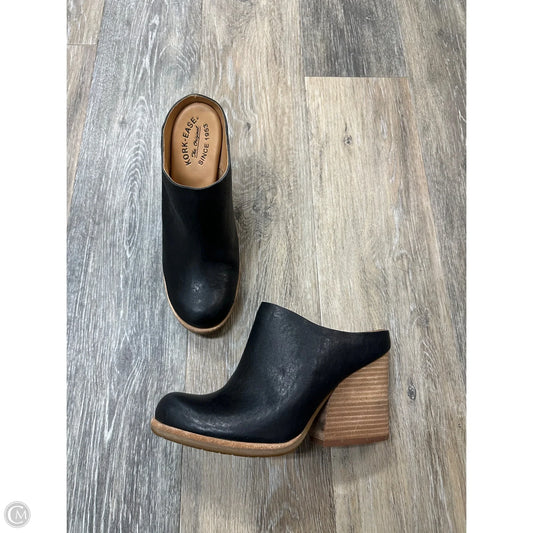 Boots Ankle Flats By Kork Ease In Black, Size: 7.5