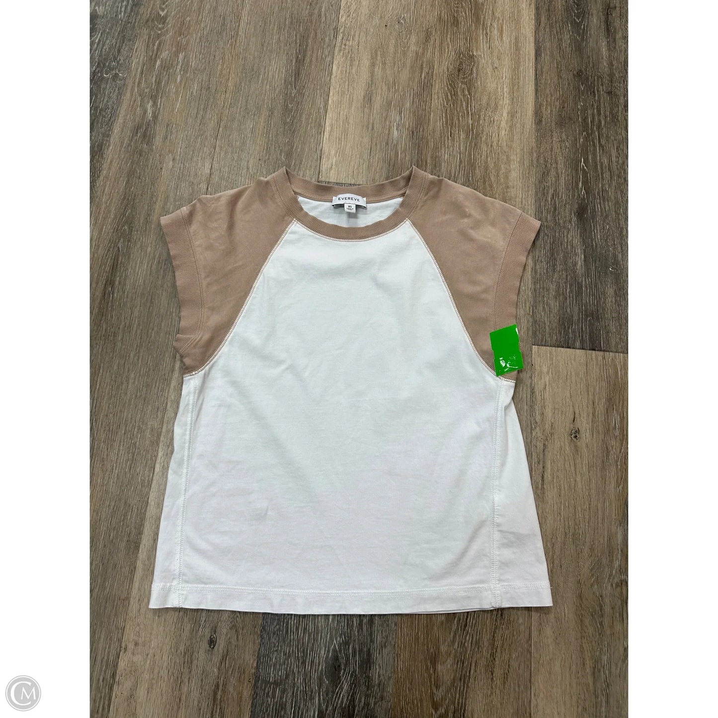 Top Short Sleeve By Evereve In Tan & White, Size: Xs