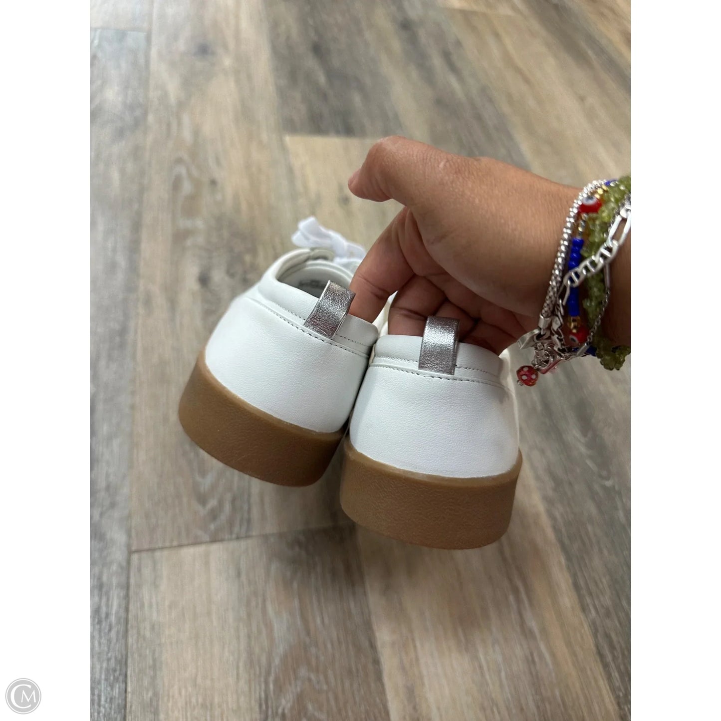 Shoes Athletic By Vionic In White, Size: 9