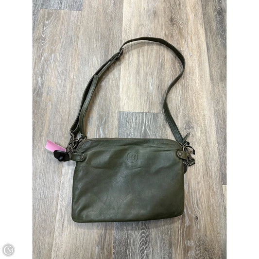 Crossbody Leather By Wanderers, Size: Medium