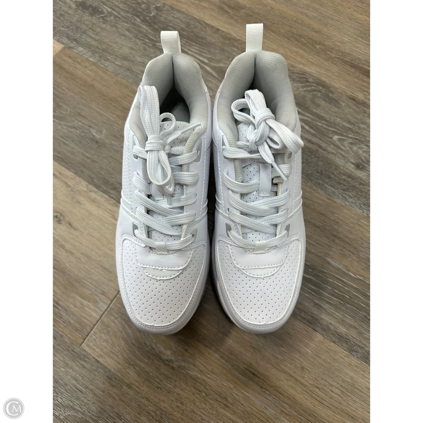 Shoes Athletic By Roller Skate Sneakers In White, Size: 7.5