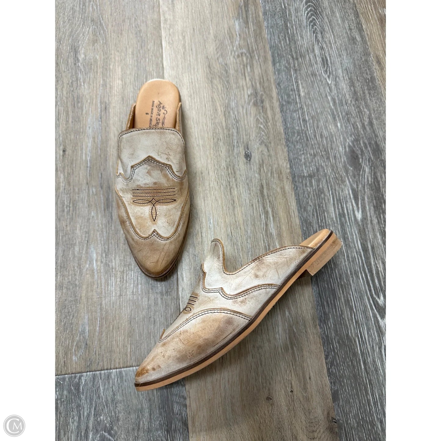 Shoes Flats By Agave Sky In Brown, Size: 6