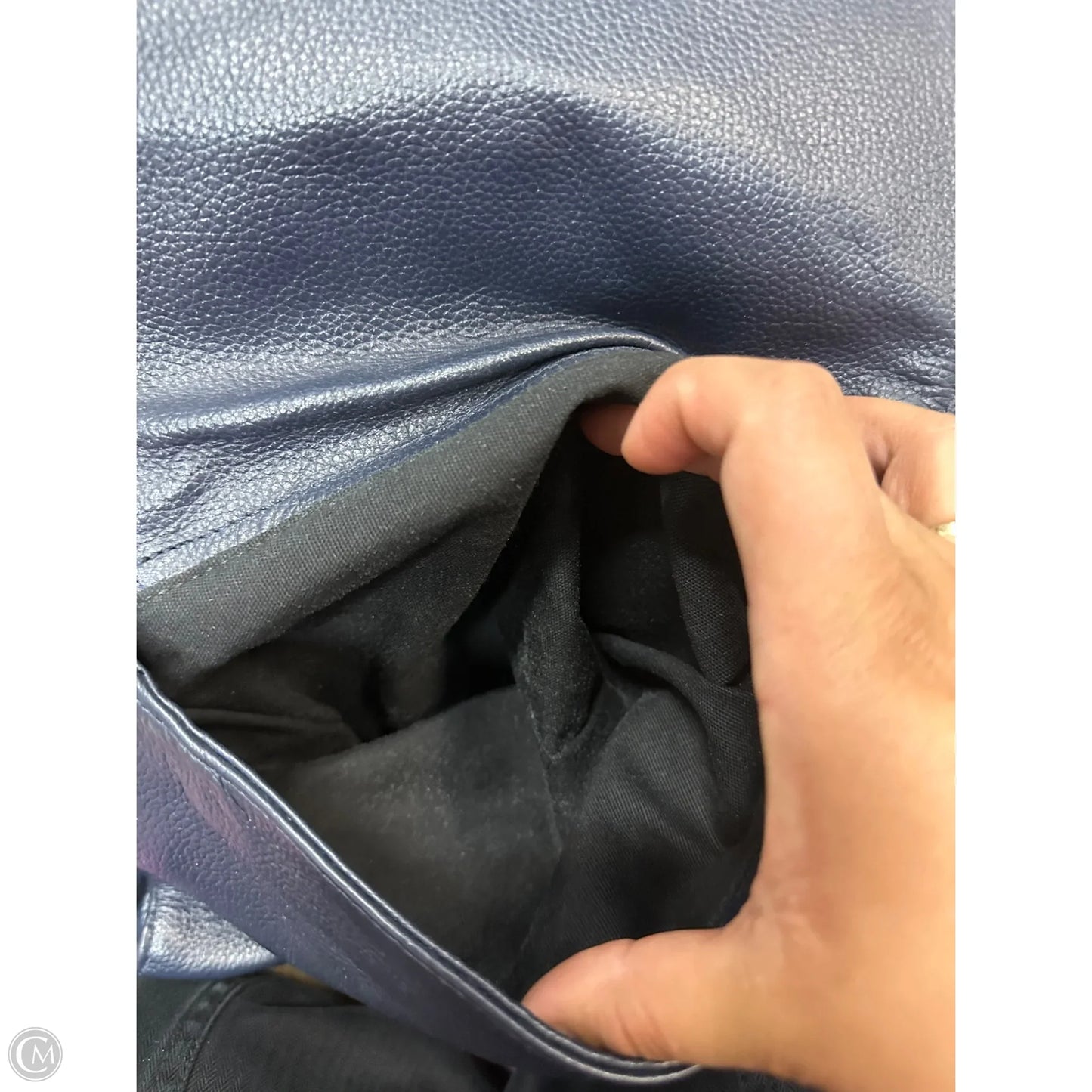 Crossbody Leather By Wanderers, Size: Medium