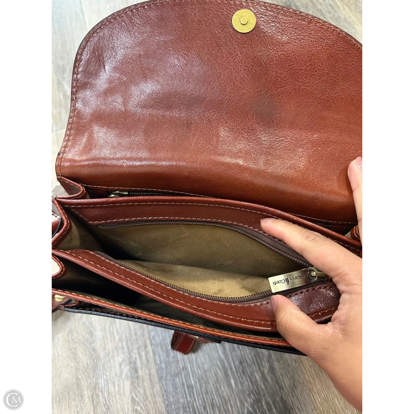 Crossbody Leather By Gianni Conti, Size: Medium