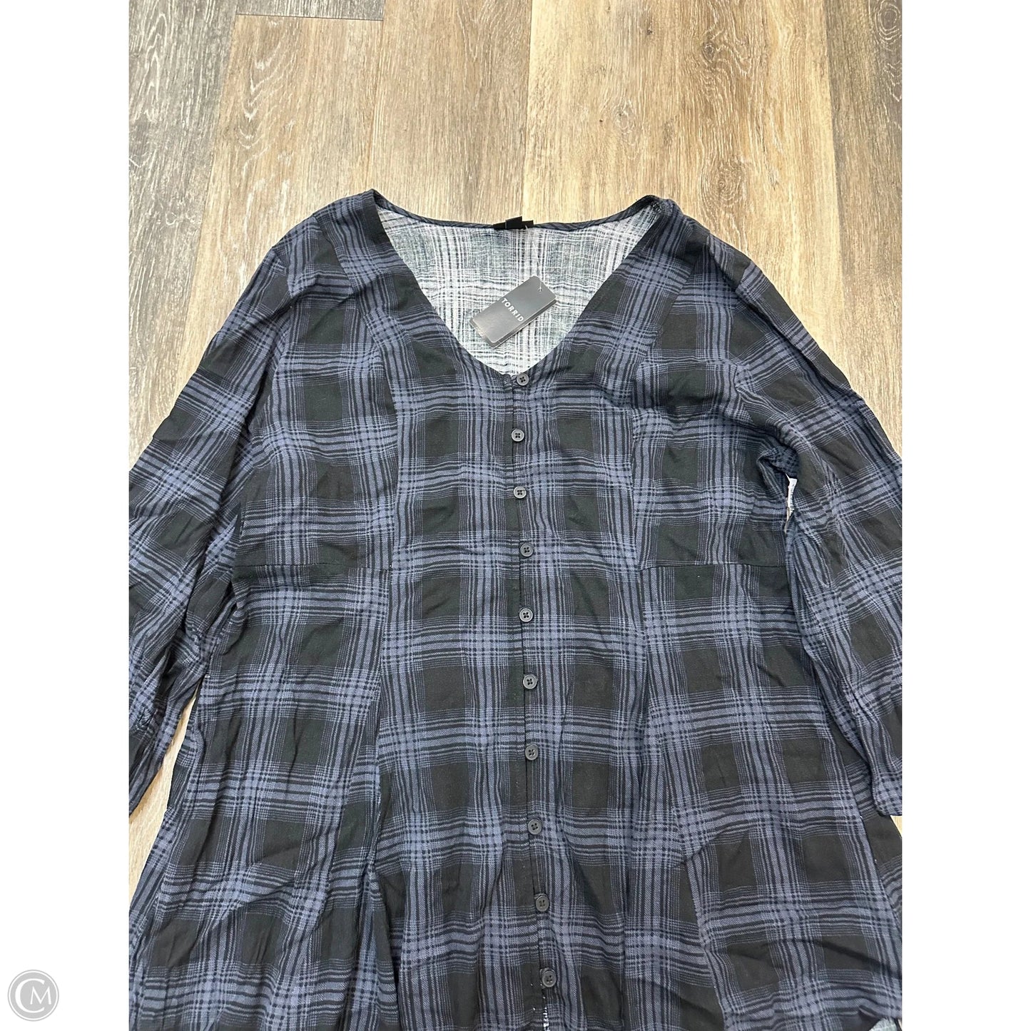 Blouse Long Sleeve By Torrid In Plaid Pattern, Size: 2x