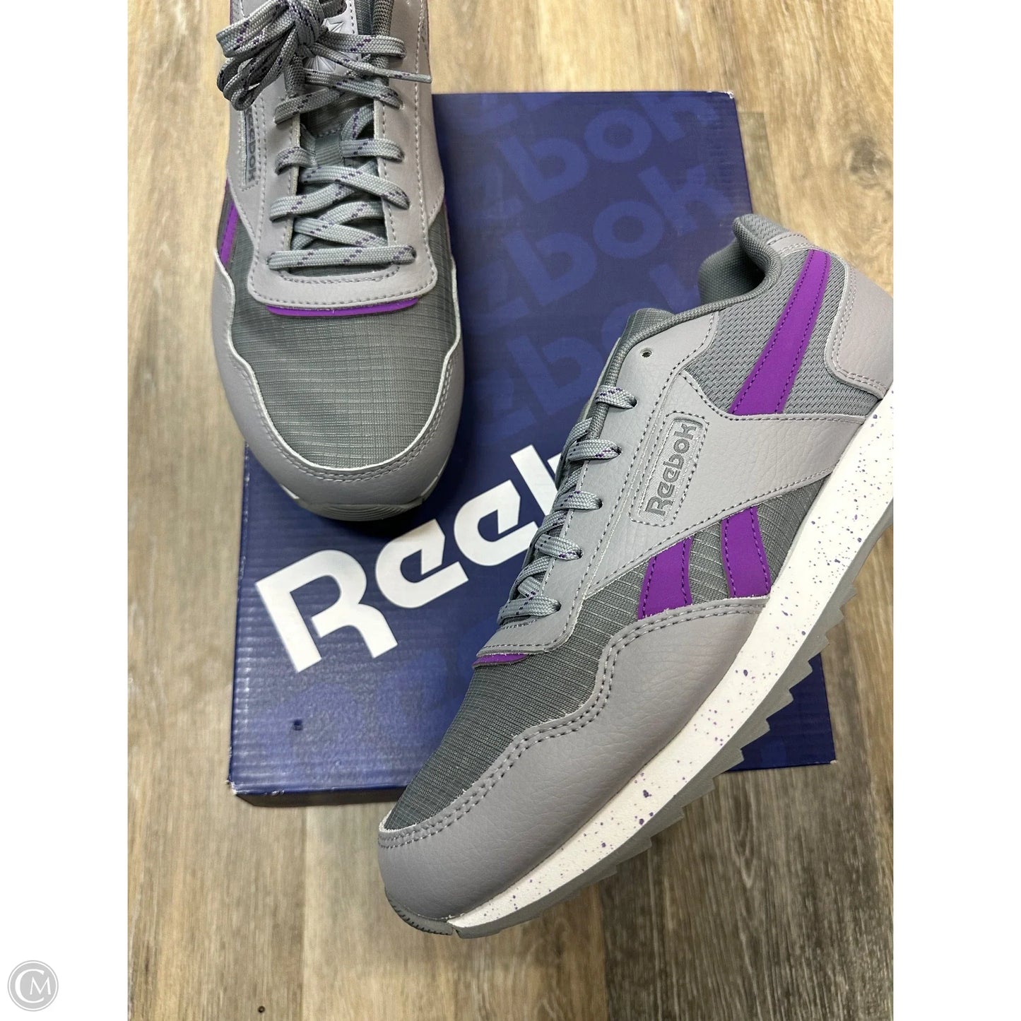 Shoes Sneakers By Reebok In Grey & Purple, Size: 9.5