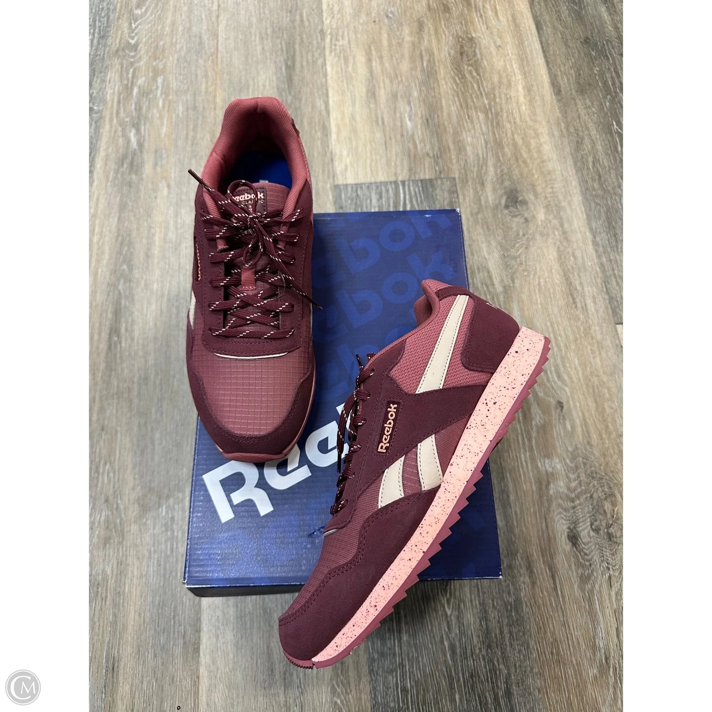 Shoes Sneakers By Reebok In Pink & Red, Size: 9.5