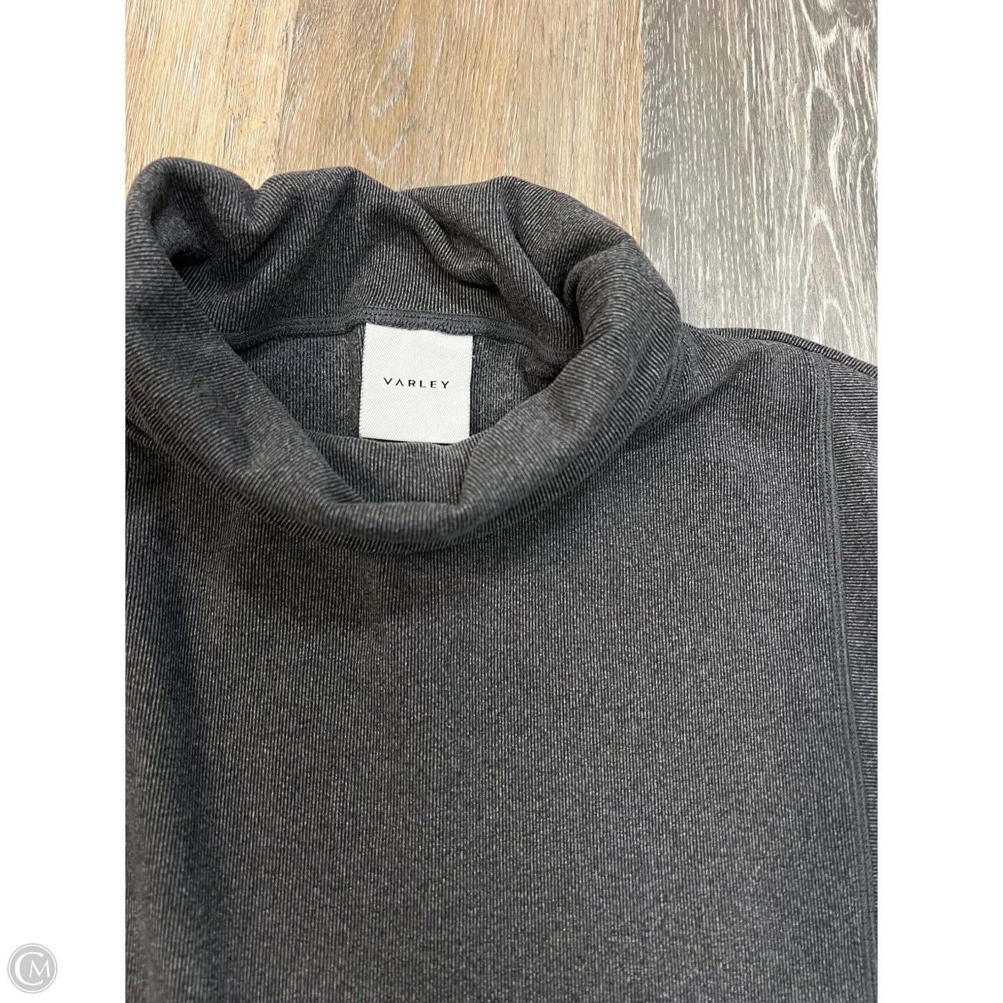-Athletic Sweatshirt Collar By Varley In Grey, Size: M