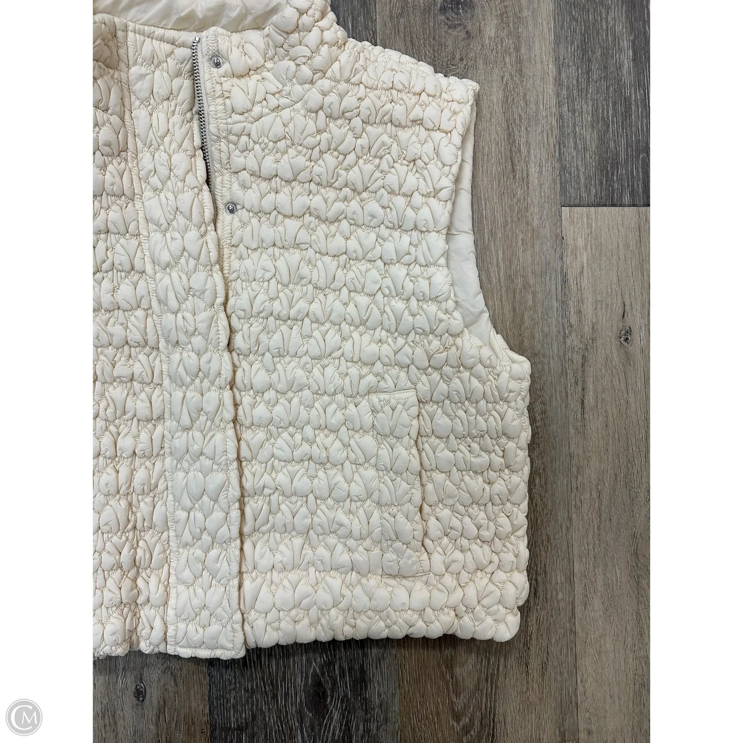 Vest Puffer & Quilted By Current Air In Cream, Size: S