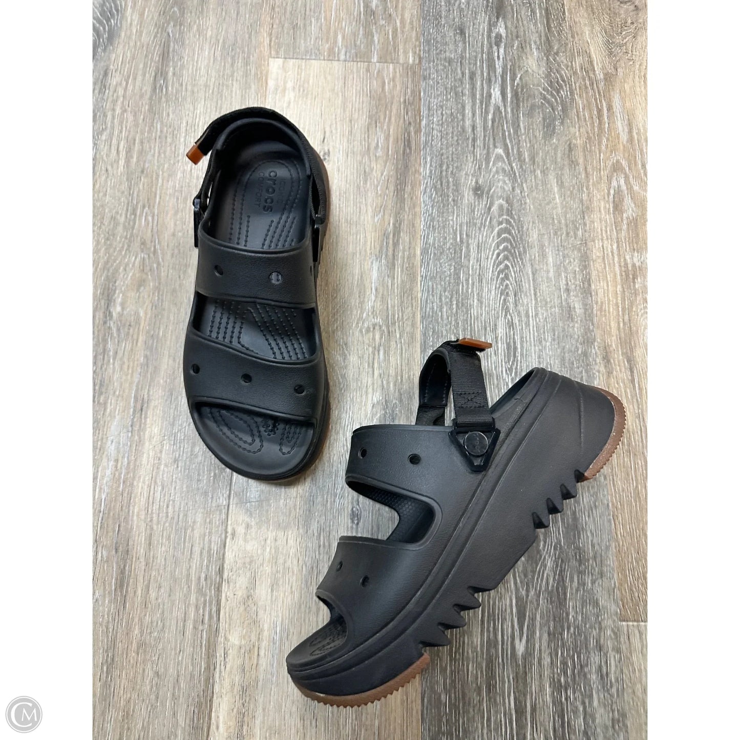 Sandals Heels Platform By Crocs In Black, Size: 11