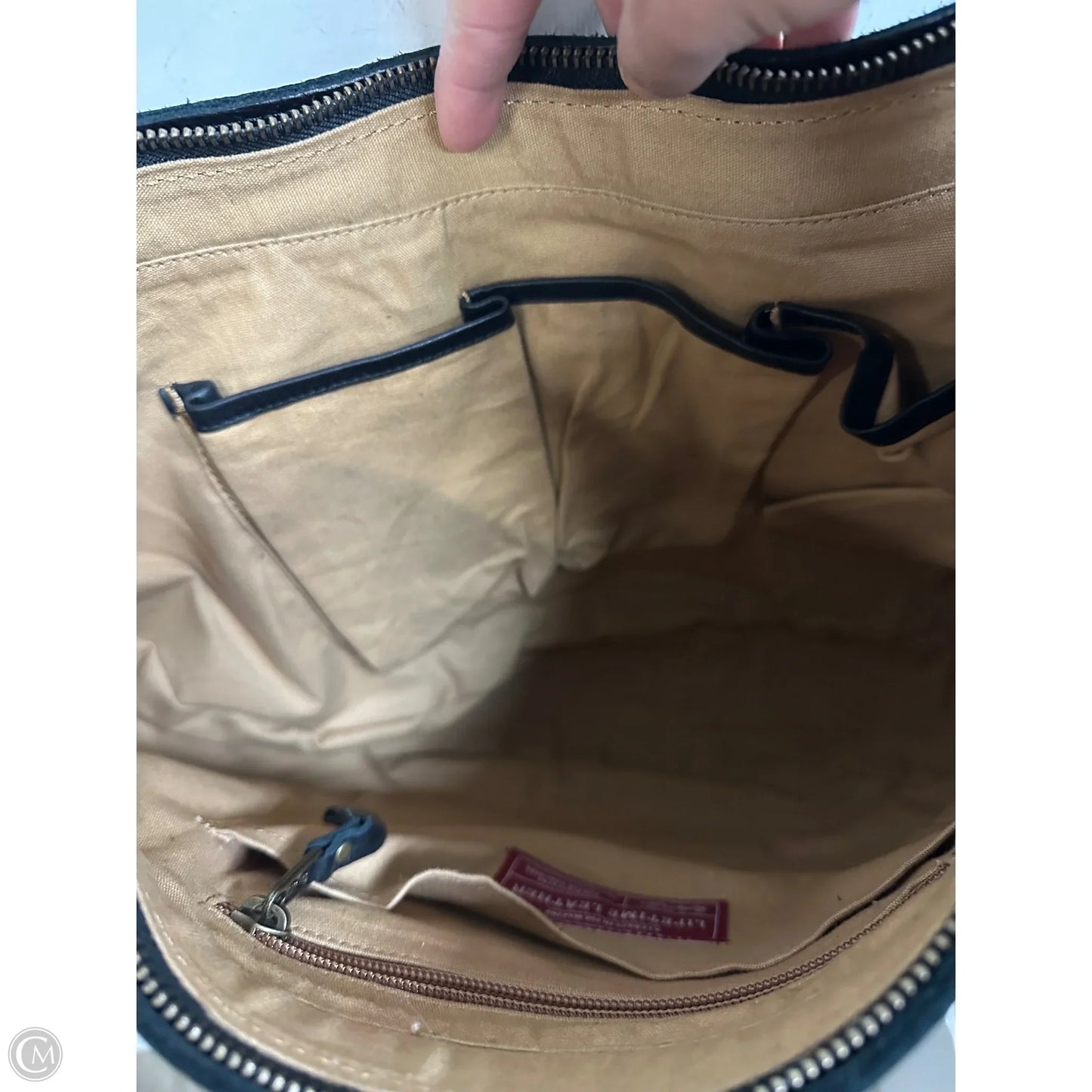 Handbag Leather By Duluth Trading, Size: Large