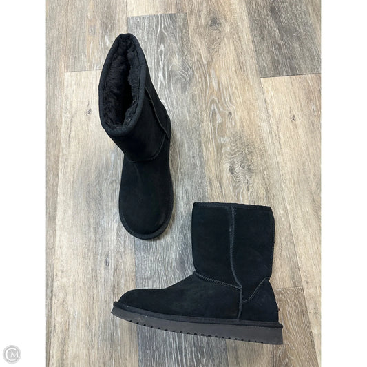 Boots Designer By Ugg In Black, Size: 7