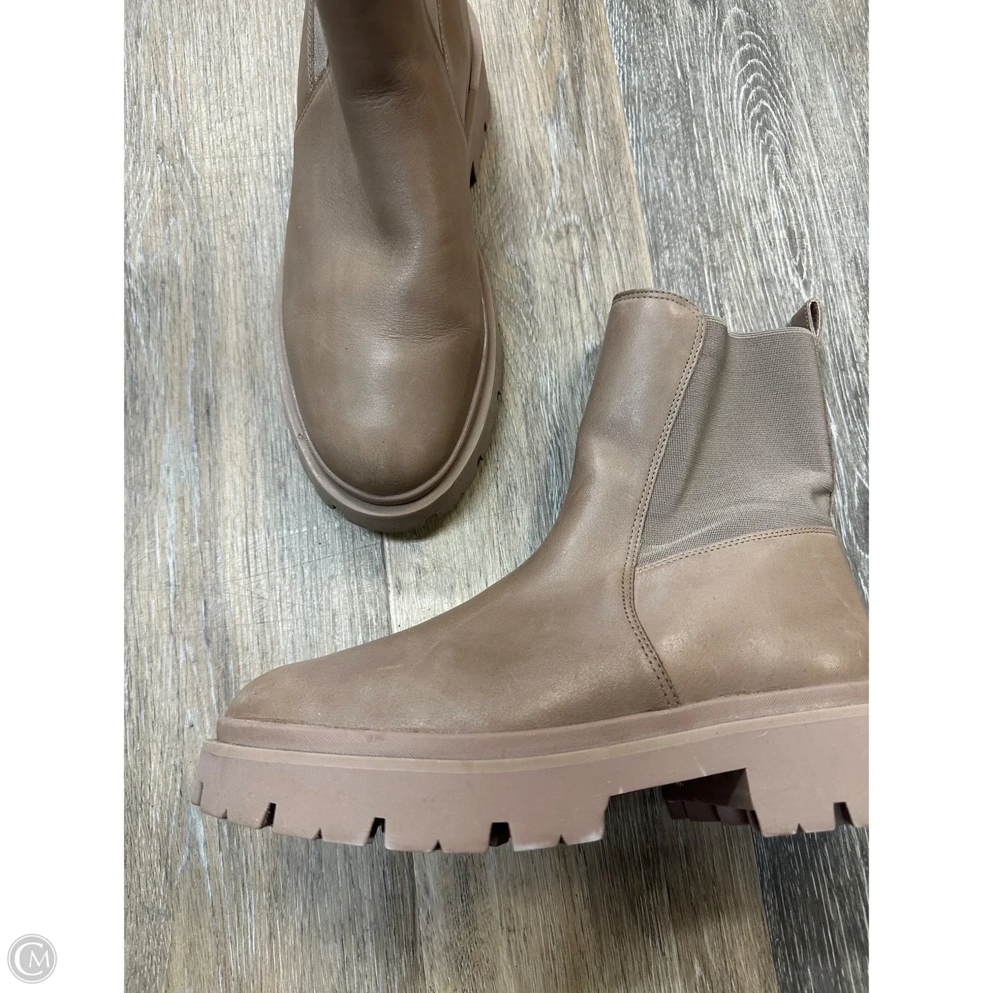 Boots Ankle Flats By Schutz In Beige, Size: 8.5
