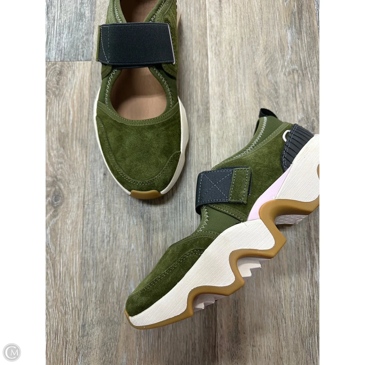Shoes Athletic By Sorel In Green, Size: 8.5