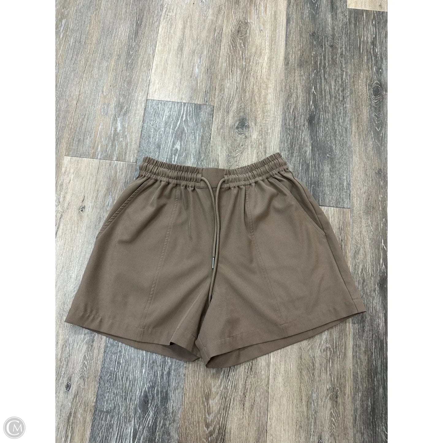 Shorts By Varley In Tan, Size: Xs