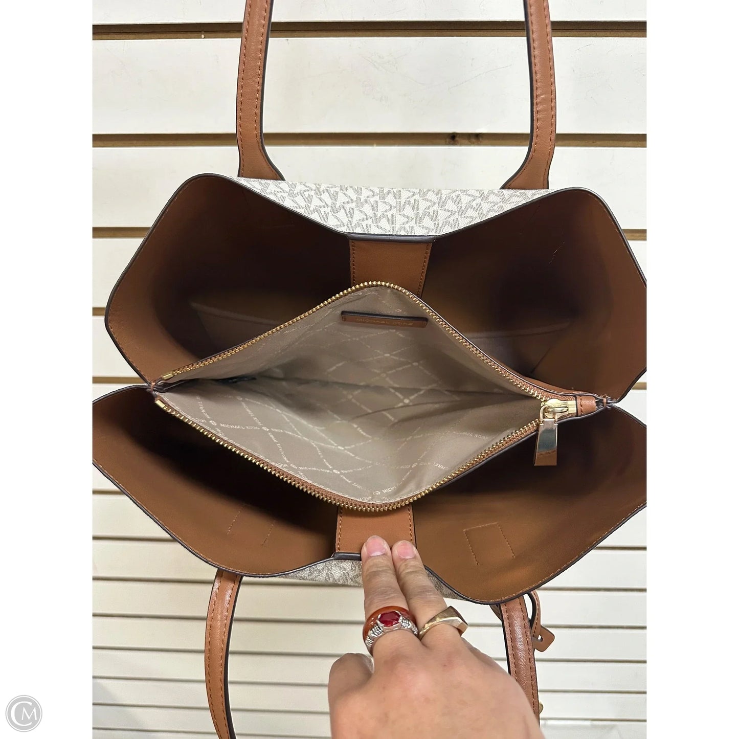 Handbag Designer By Michael Kors, Size: Medium