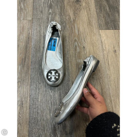 Shoes Designer By Tory Burch In Silver, Size: 8.5