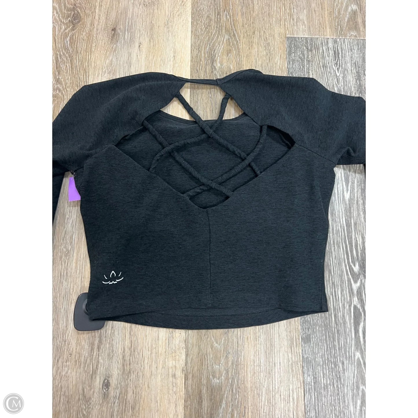 Athletic Top Long Sleeve Crewneck By Beyond Yoga In Black, Size: Xs