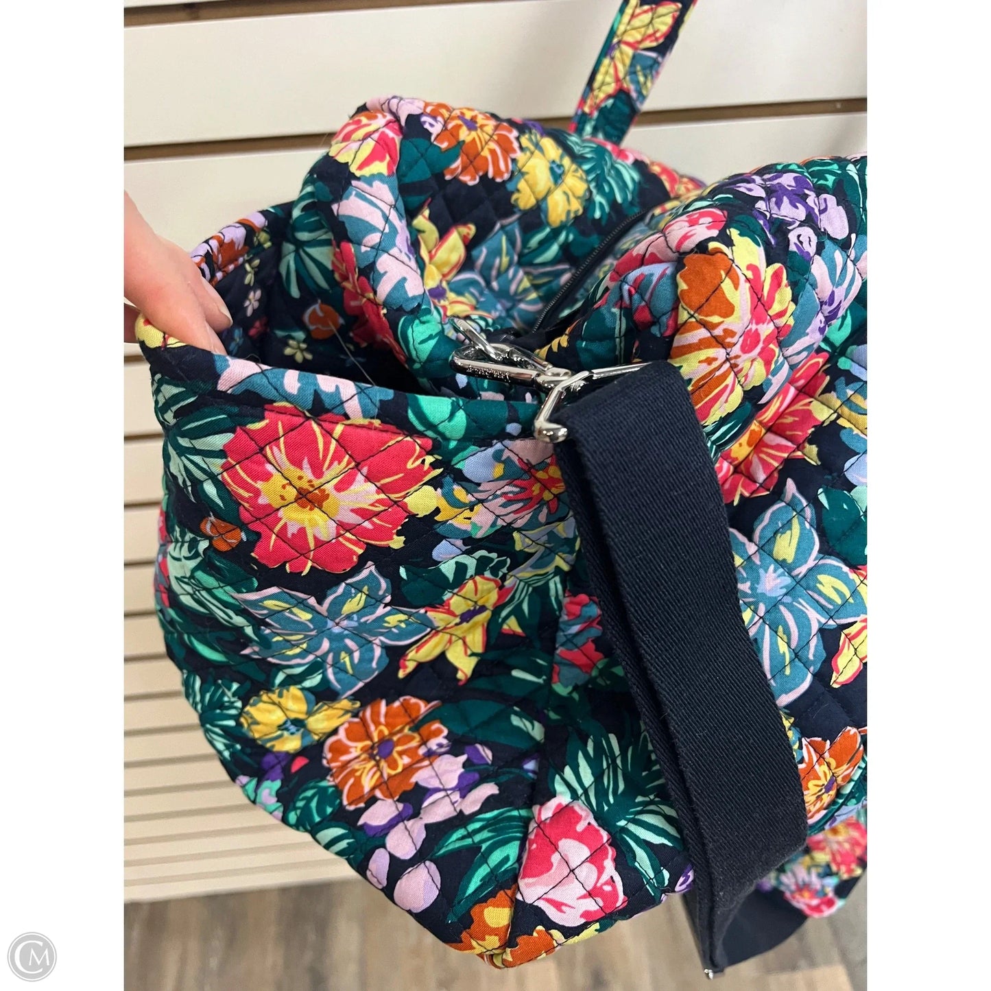 Duffel Bag By Vera Bradley, Size: Large