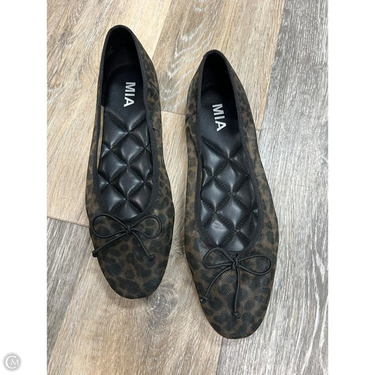 Shoes Flats By Mia In Animal Print, Size: 9