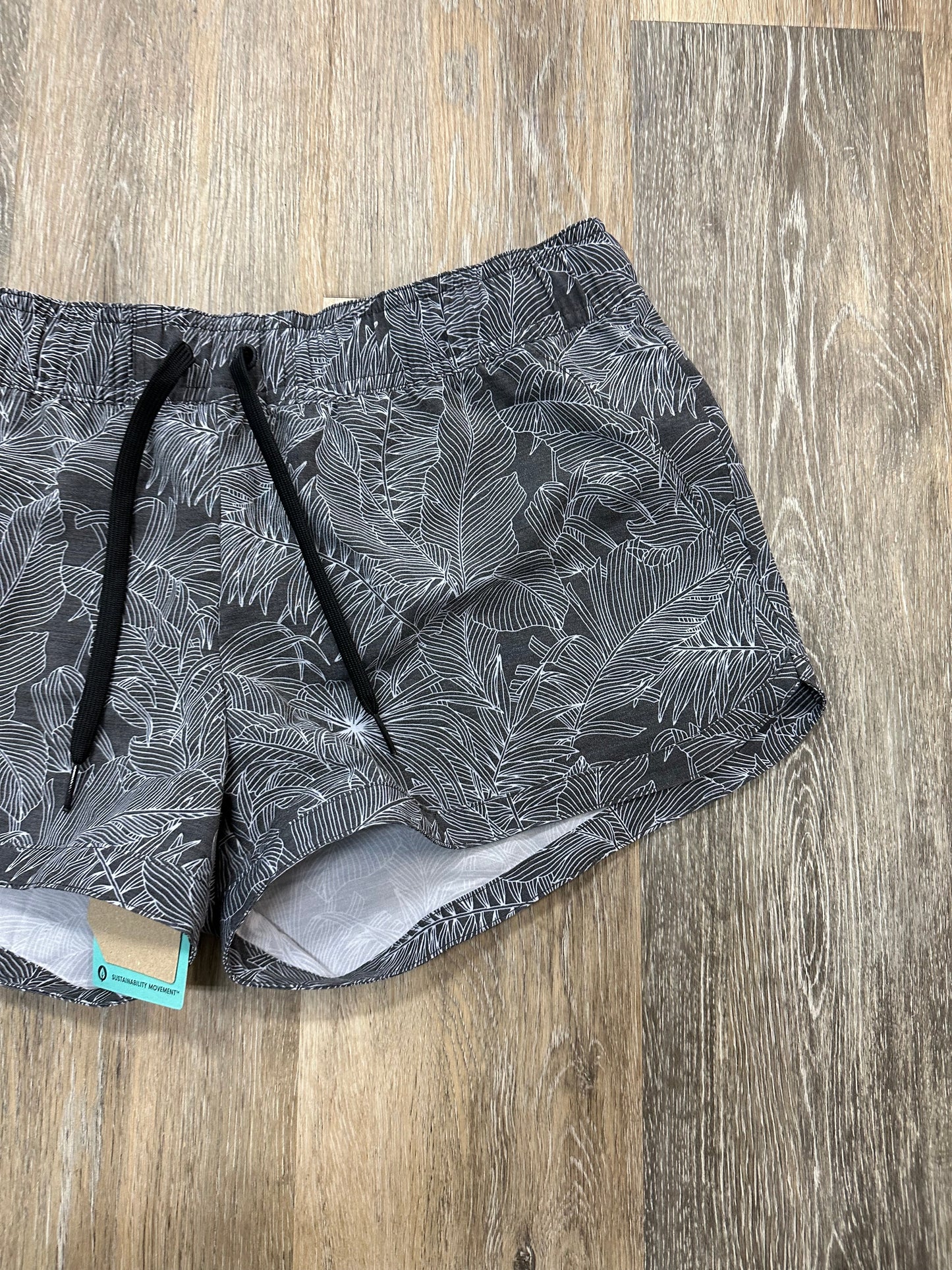 Athletic Shorts By Prana In Grey, Size: S