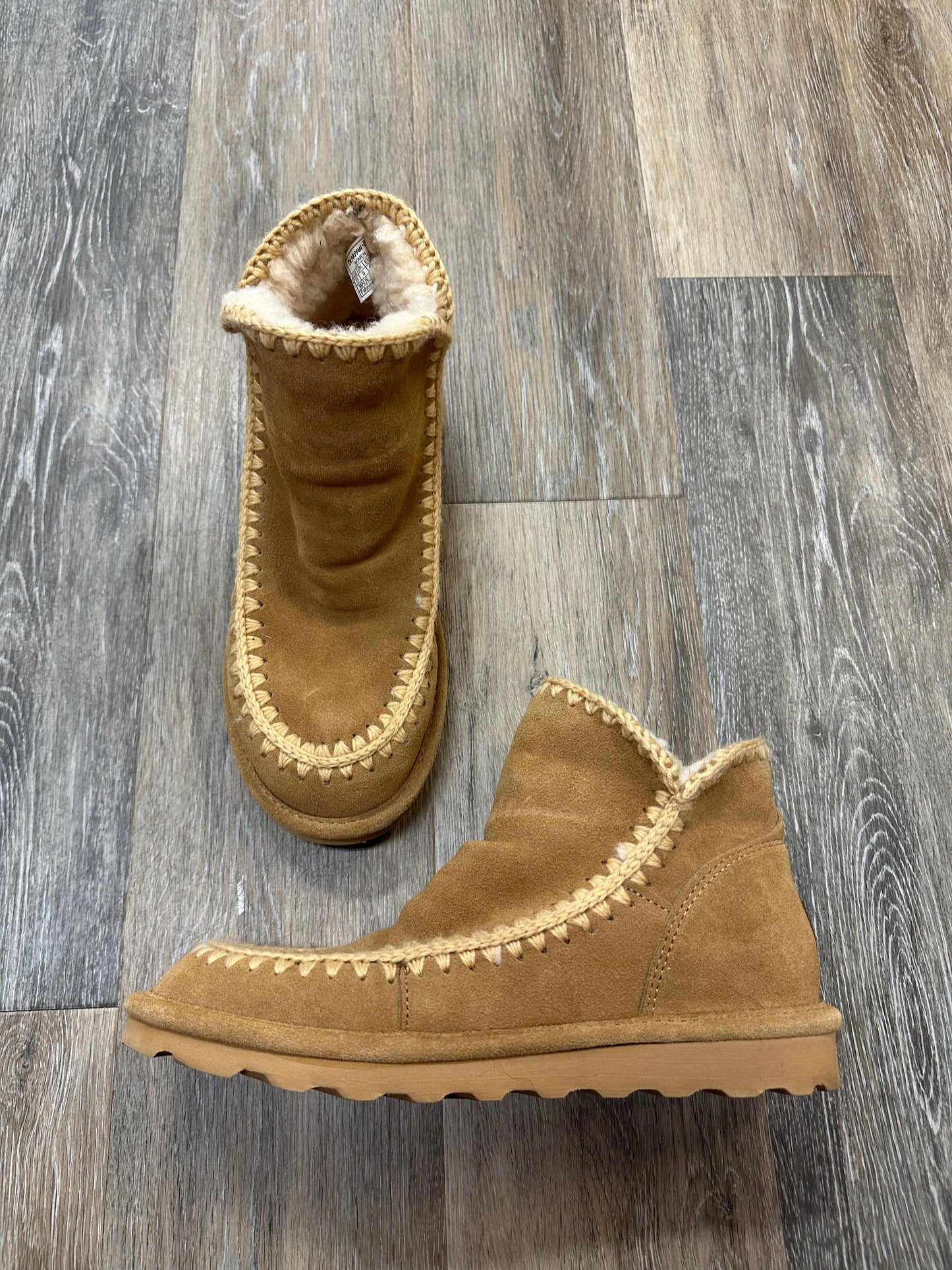 Boots Snow By Bearpaw In Tan, Size: 11