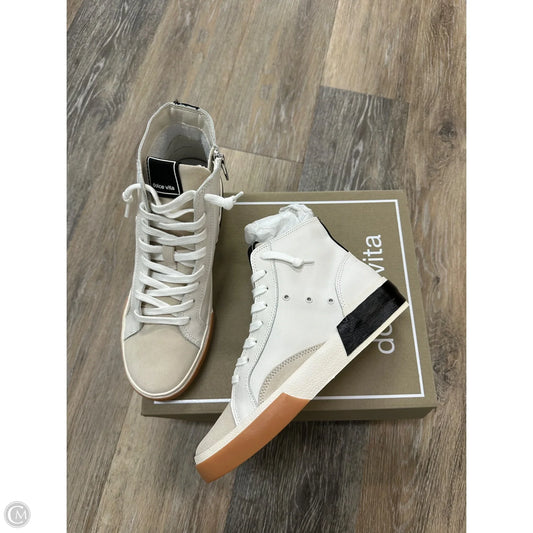 Shoes Sneakers By Dolce Vita In White, Size: 7
