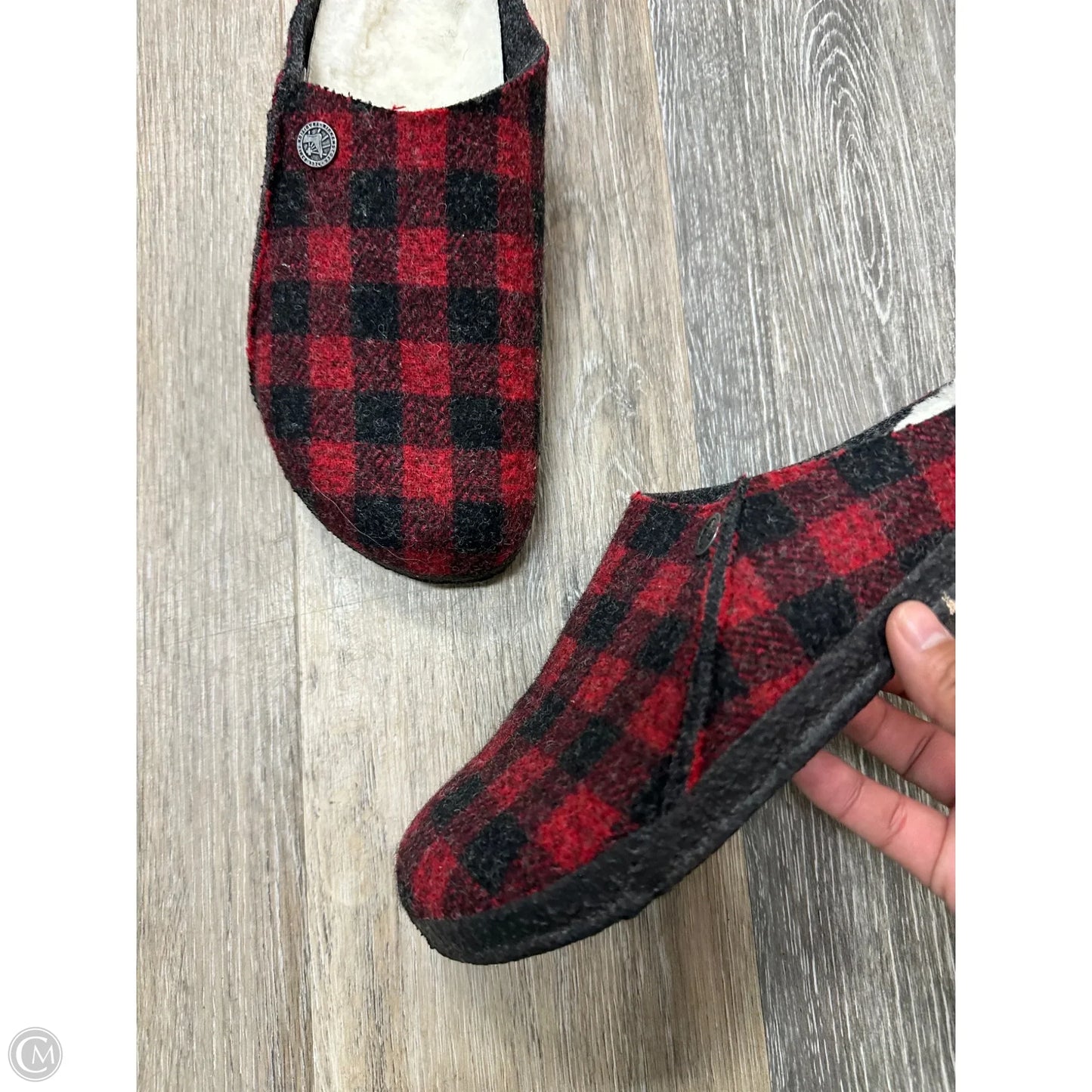 Shoes Flats By Birkenstock In Plaid Pattern, Size: 6.5