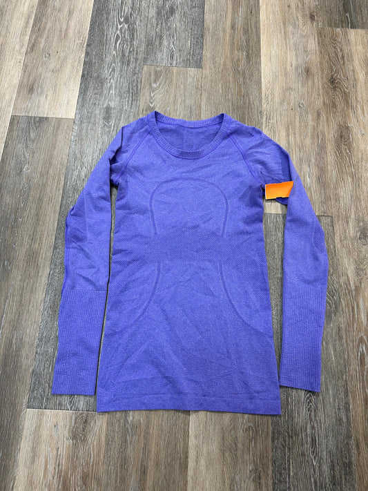 Athletic Top Long Sleeve Crewneck By Lululemon In Purple, Size: 4