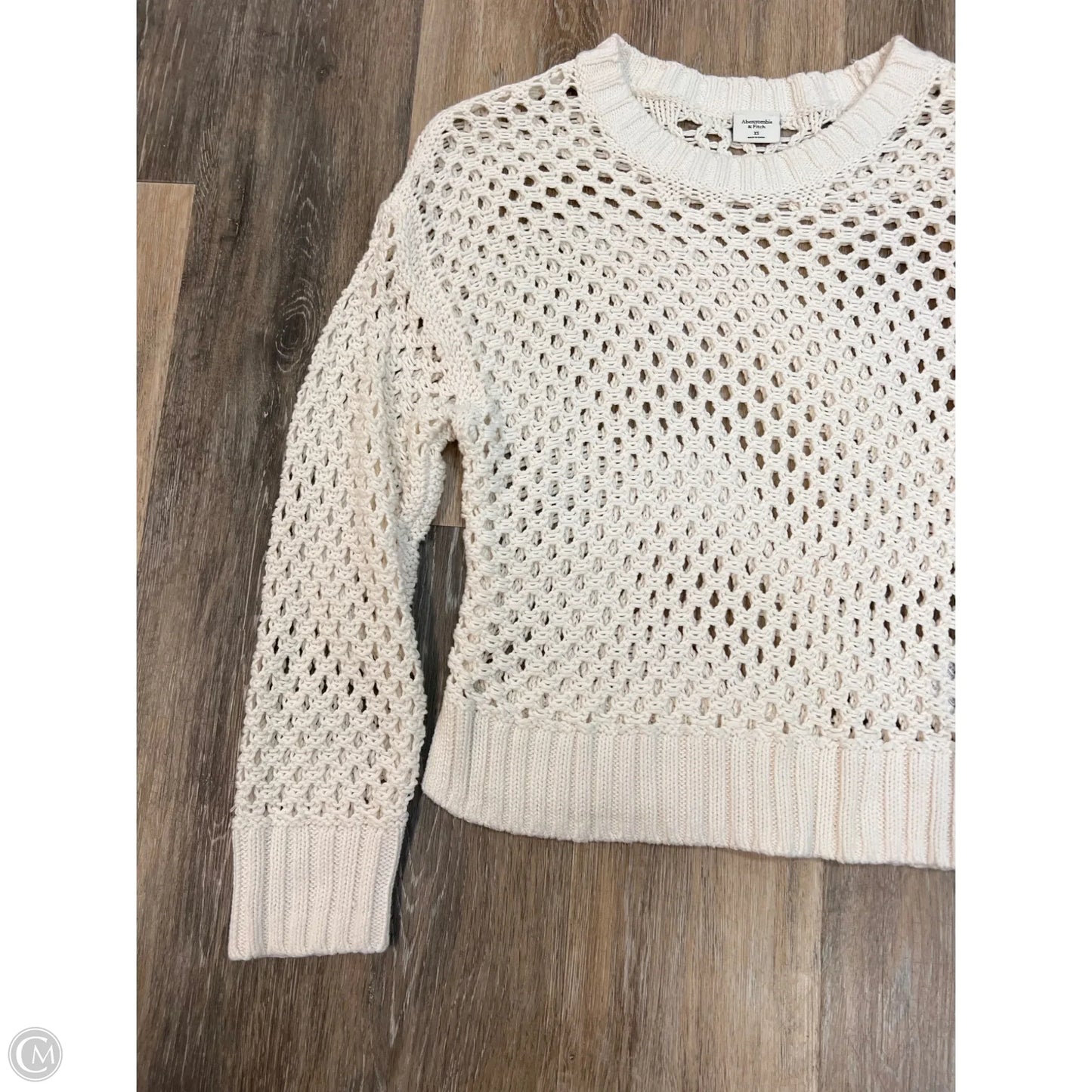 Sweater By Abercrombie And Fitch In White, Size: Xs