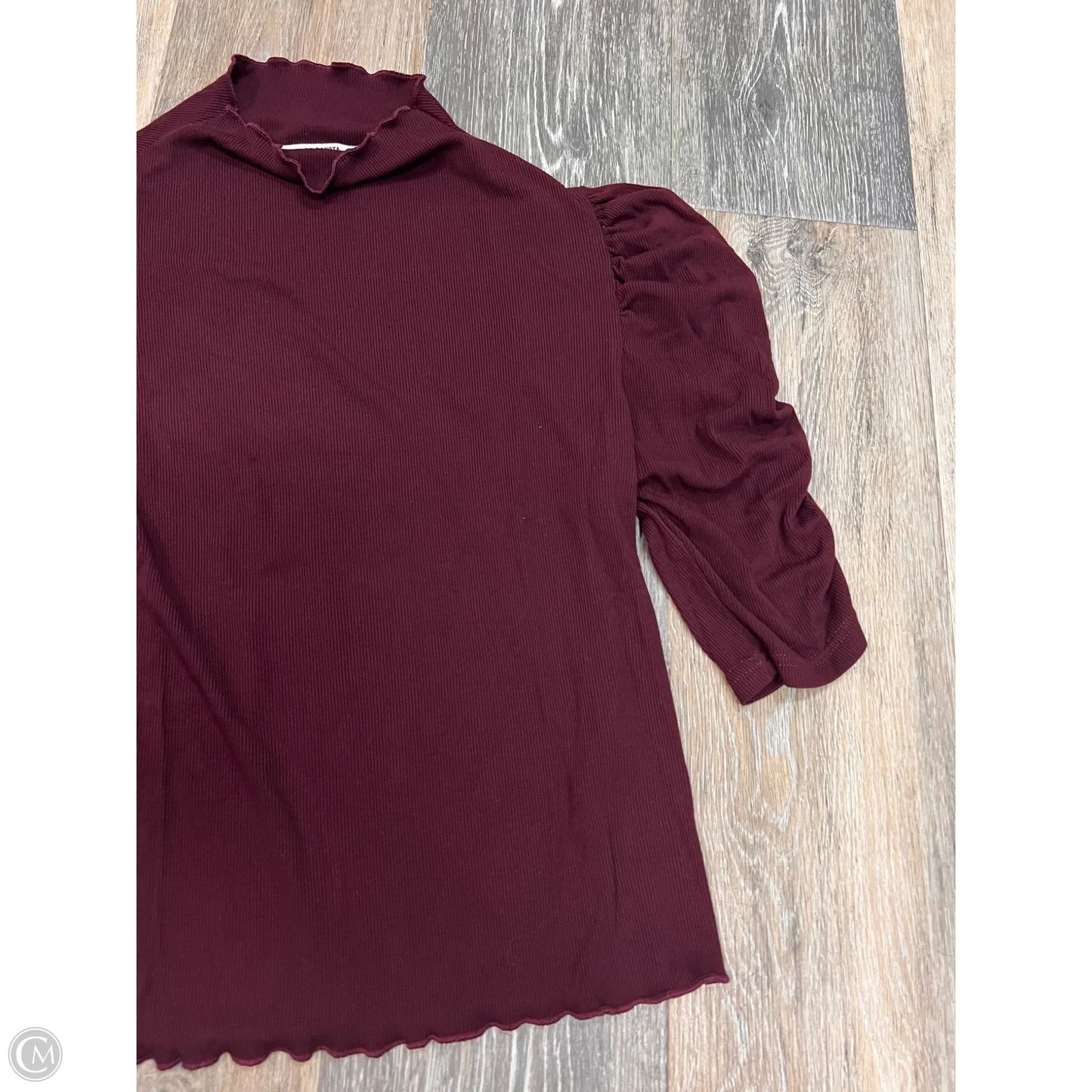 Top Short Sleeve By Bb Dakota In Maroon, Size: S