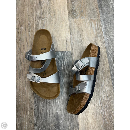Sandals Flats By Birkenstock In Silver, Size: 7/38