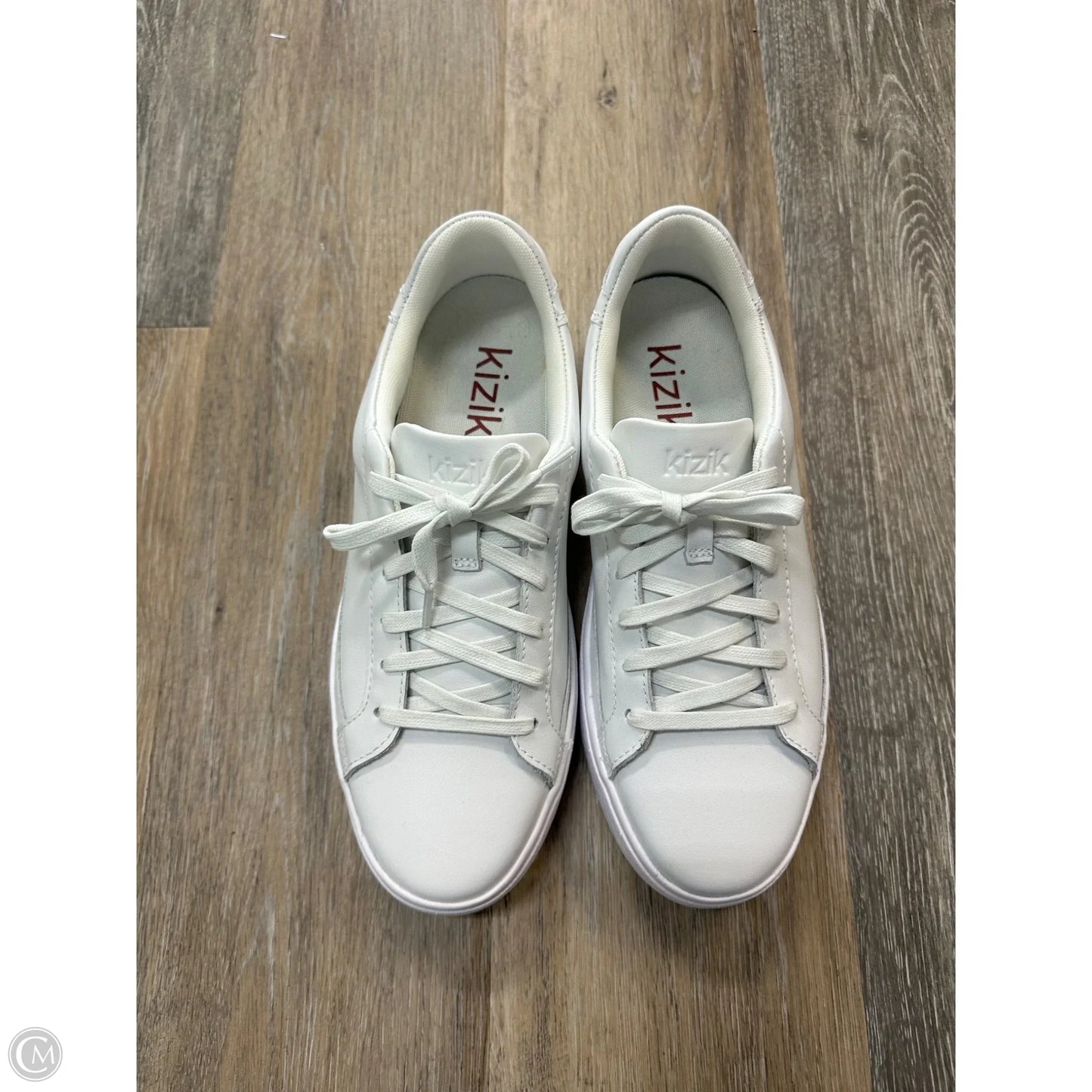 Shoes Sneakers By Kizik In White, Size: 9.5