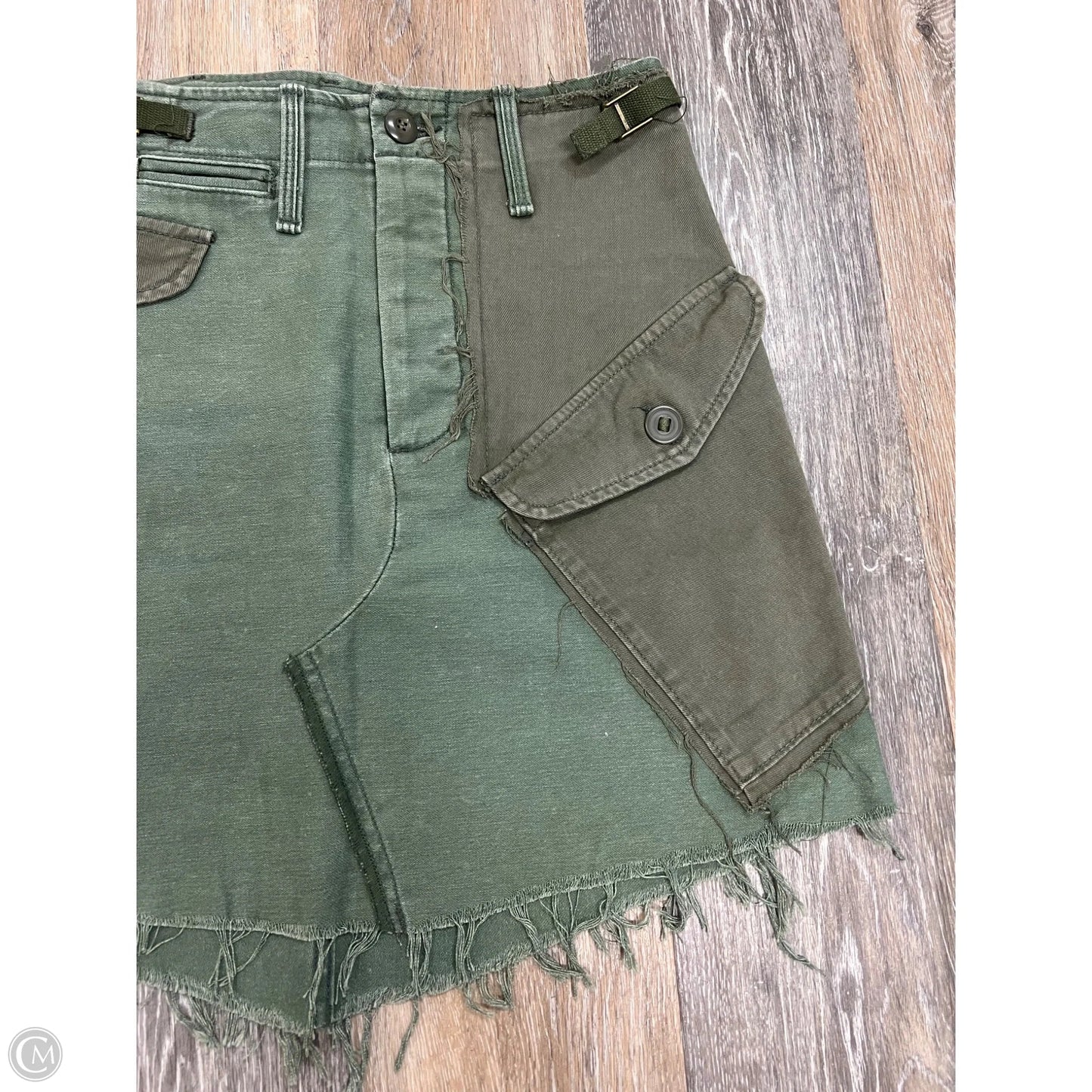 Skirt Mini & Short By Mother In Green, Size: 0/24
