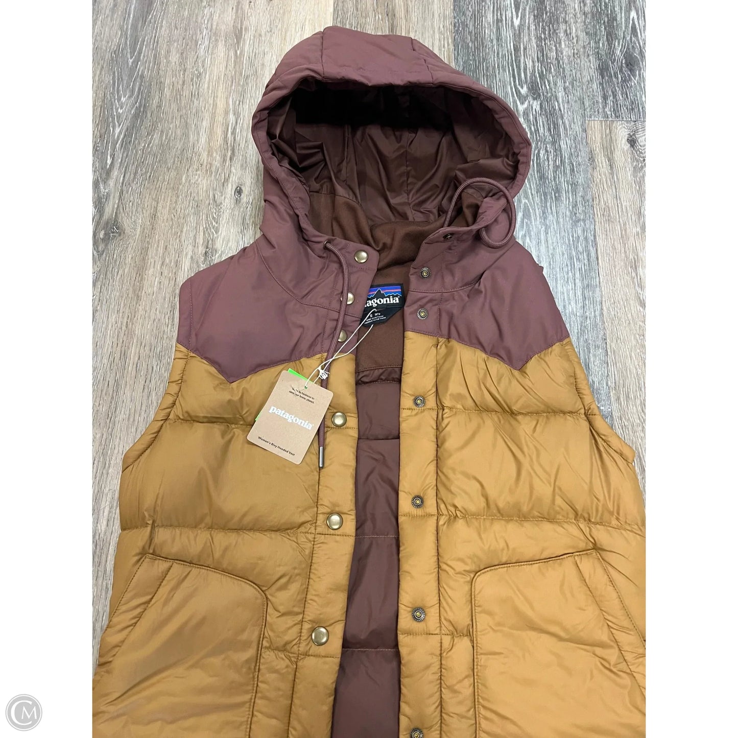 Vest Puffer & Quilted By Patagonia In Gold, Size: S