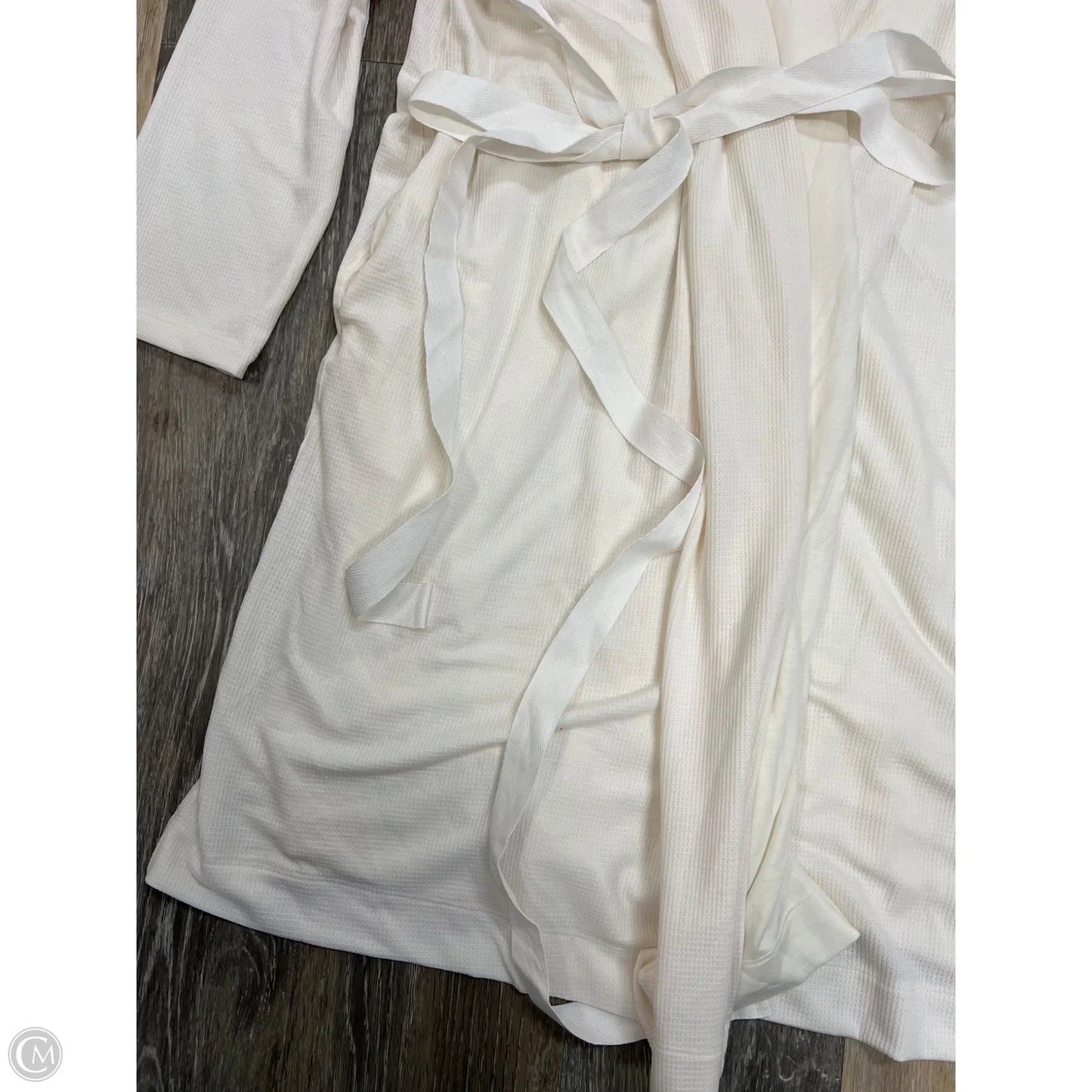 Robe By Athleta In White, Size: 2x