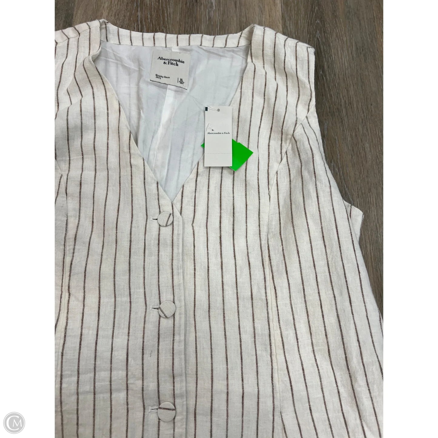 Dress Casual Short By Abercrombie And Fitch In Striped Pattern, Size: Xl