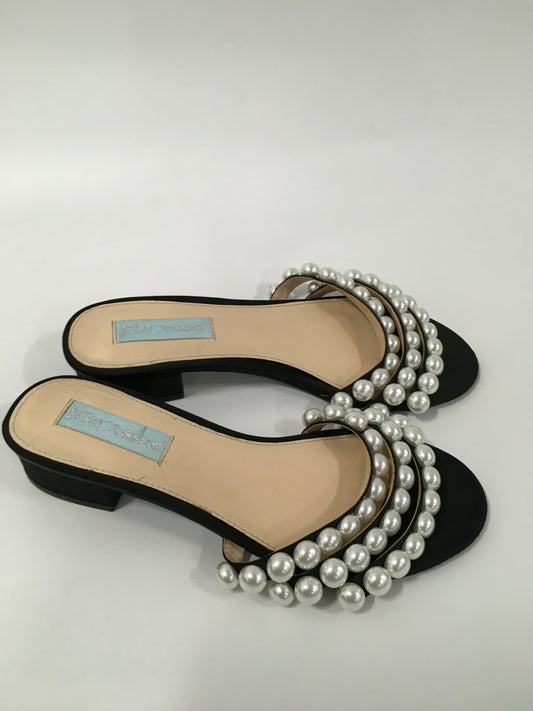 Black Shoes Flats Other Betsey Johnson, Size 6